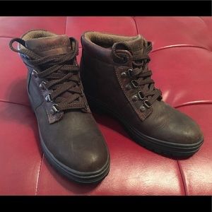 NWOT Timberland Women’s Boots